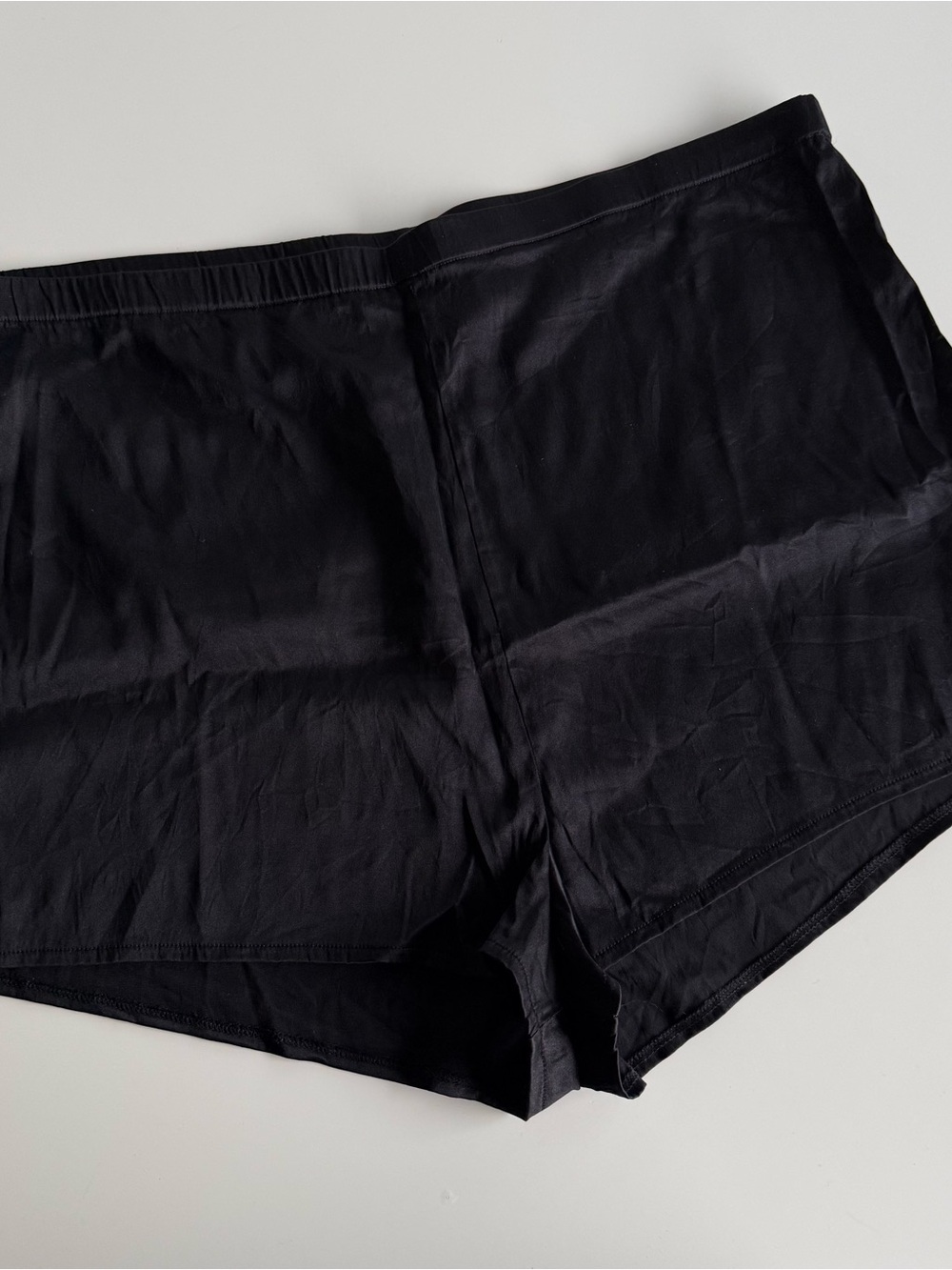 Vintage Victoria's Secret Gold Label Silk High Rise Sleep Shorts Black